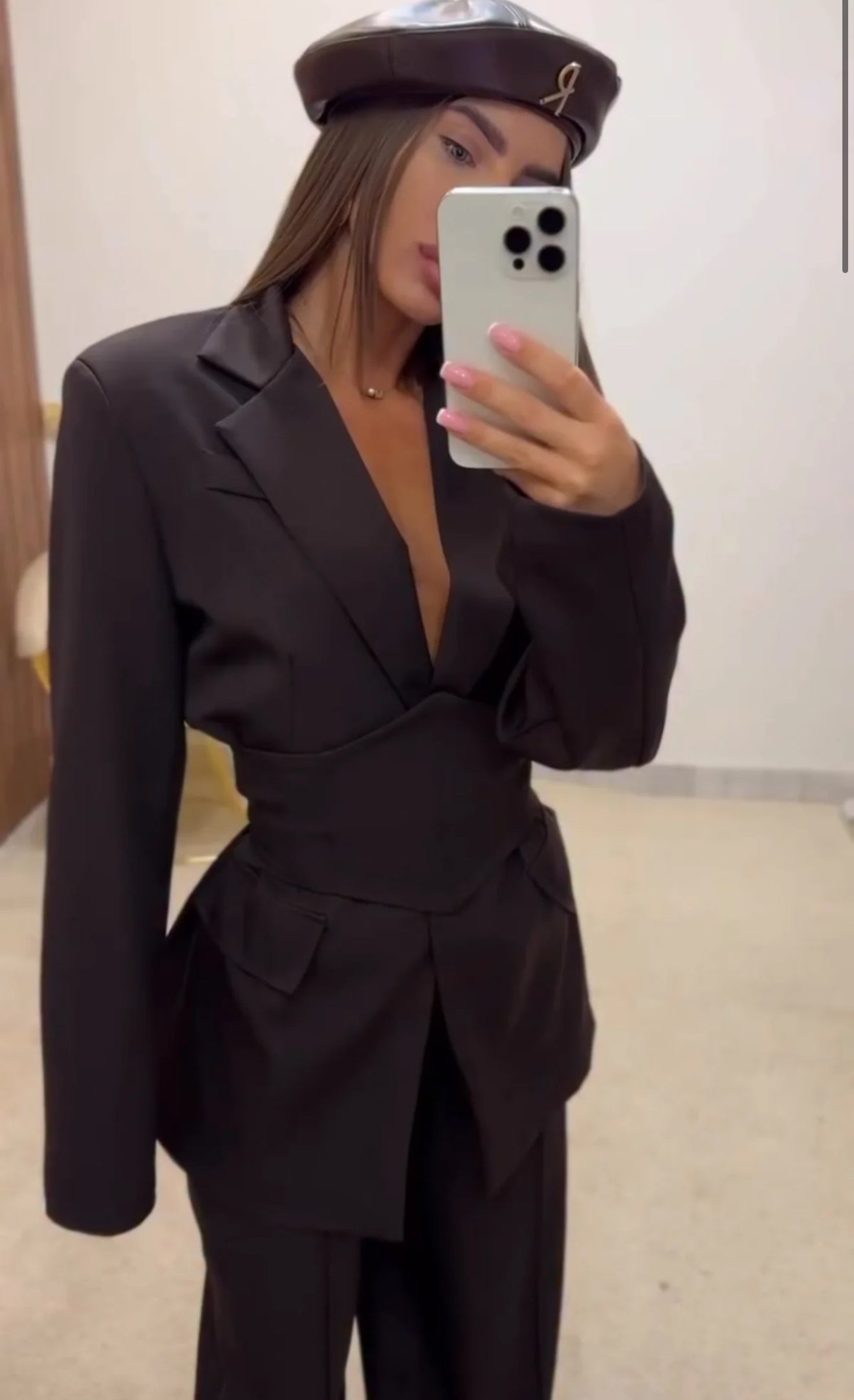 TAILLEUR AMBRA